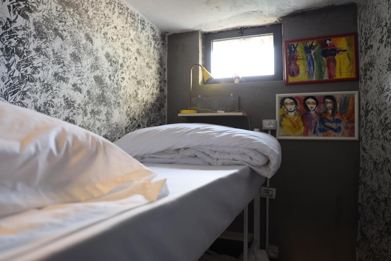 Hostel Hoja Tirana
